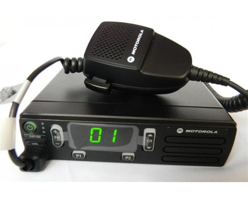 Motorola DM1400 (аналогова версія) радіостанція 136-174 МГц  або 403-470 МГц